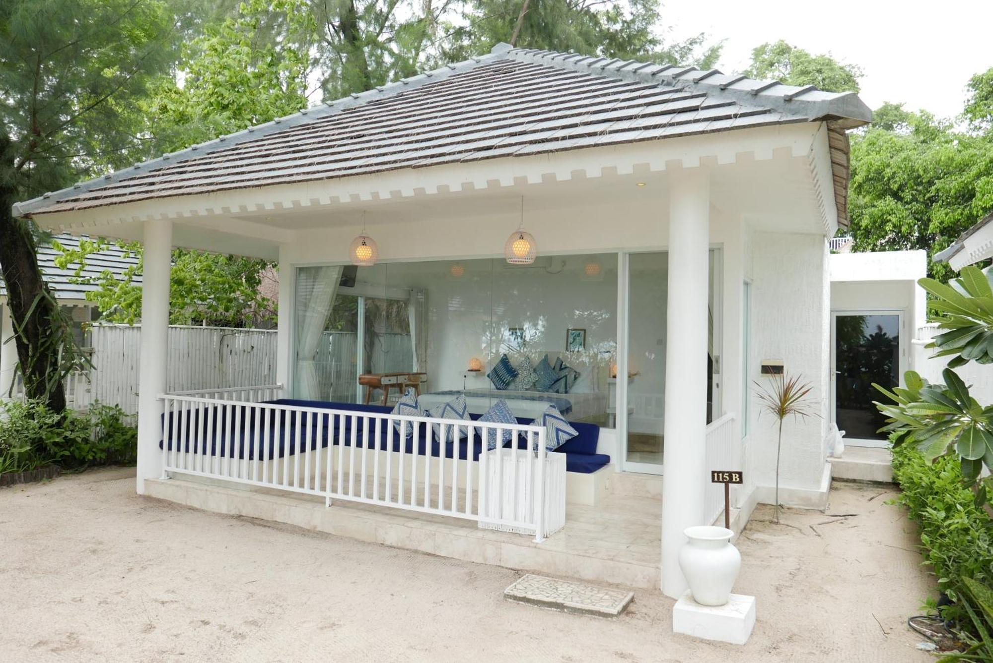 Seri 4* Gili Meno
